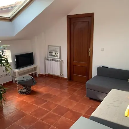 Cantabria, Terraza Y Vistas. * El Astillero