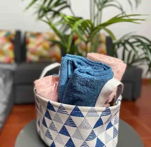 Cantabria, Terraza Y Vistas. Apartamento *