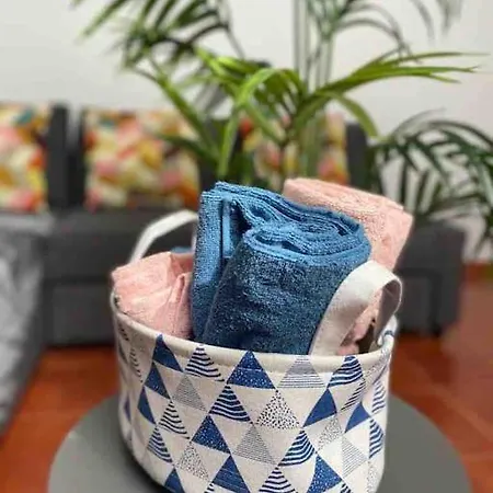 Cantabria, Terraza Y Vistas. Apartamento *